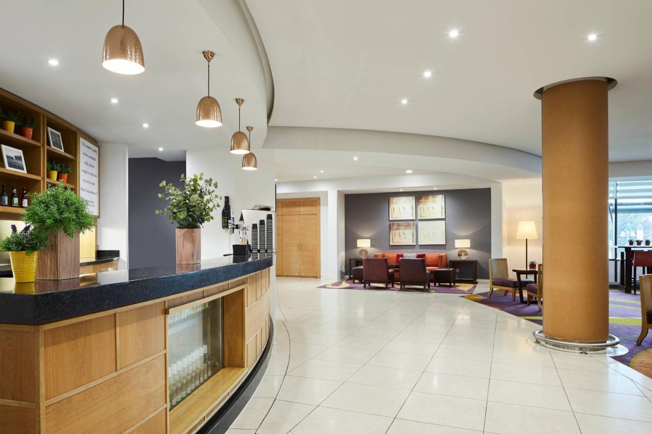 London Twickenham Stadium Hotel, A Member Of Radisson Individuals Екстер'єр фото
