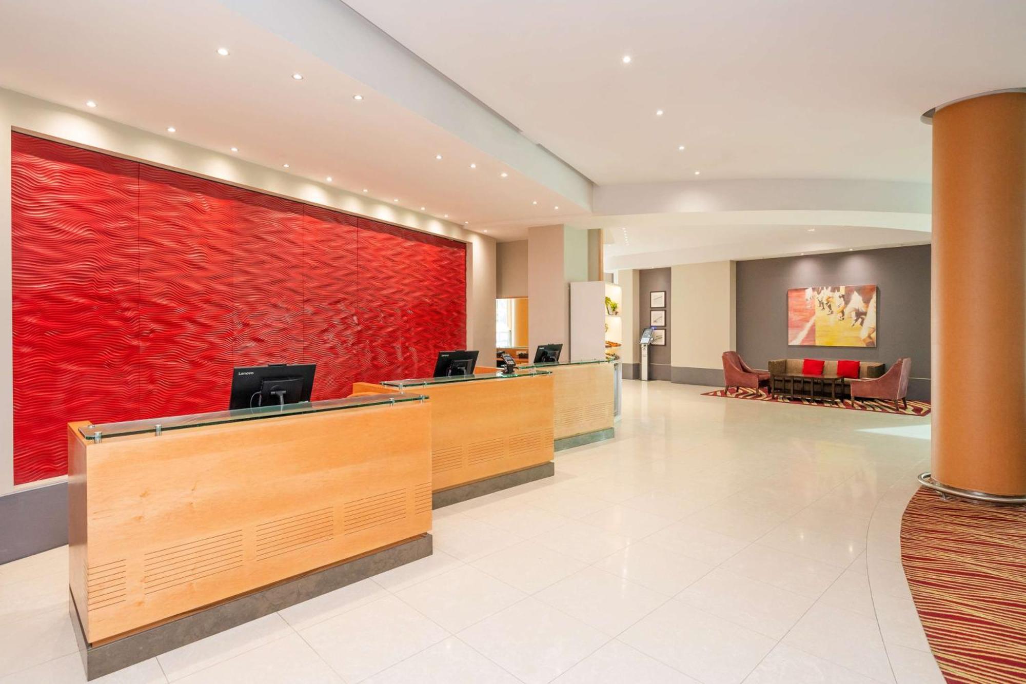 London Twickenham Stadium Hotel, A Member Of Radisson Individuals Екстер'єр фото