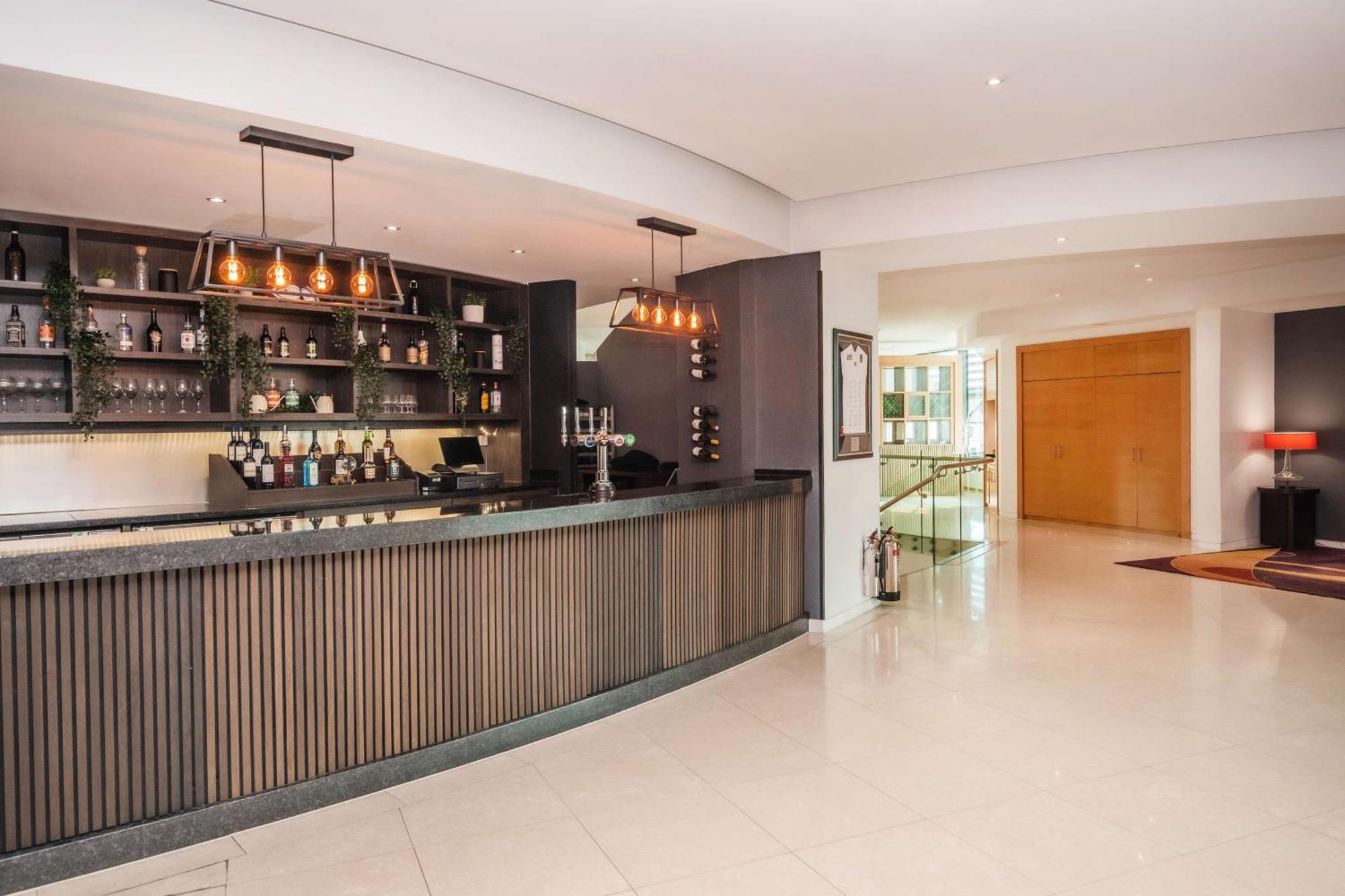 London Twickenham Stadium Hotel, A Member Of Radisson Individuals Екстер'єр фото